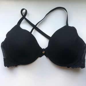 Natori Bra (32 DD)
